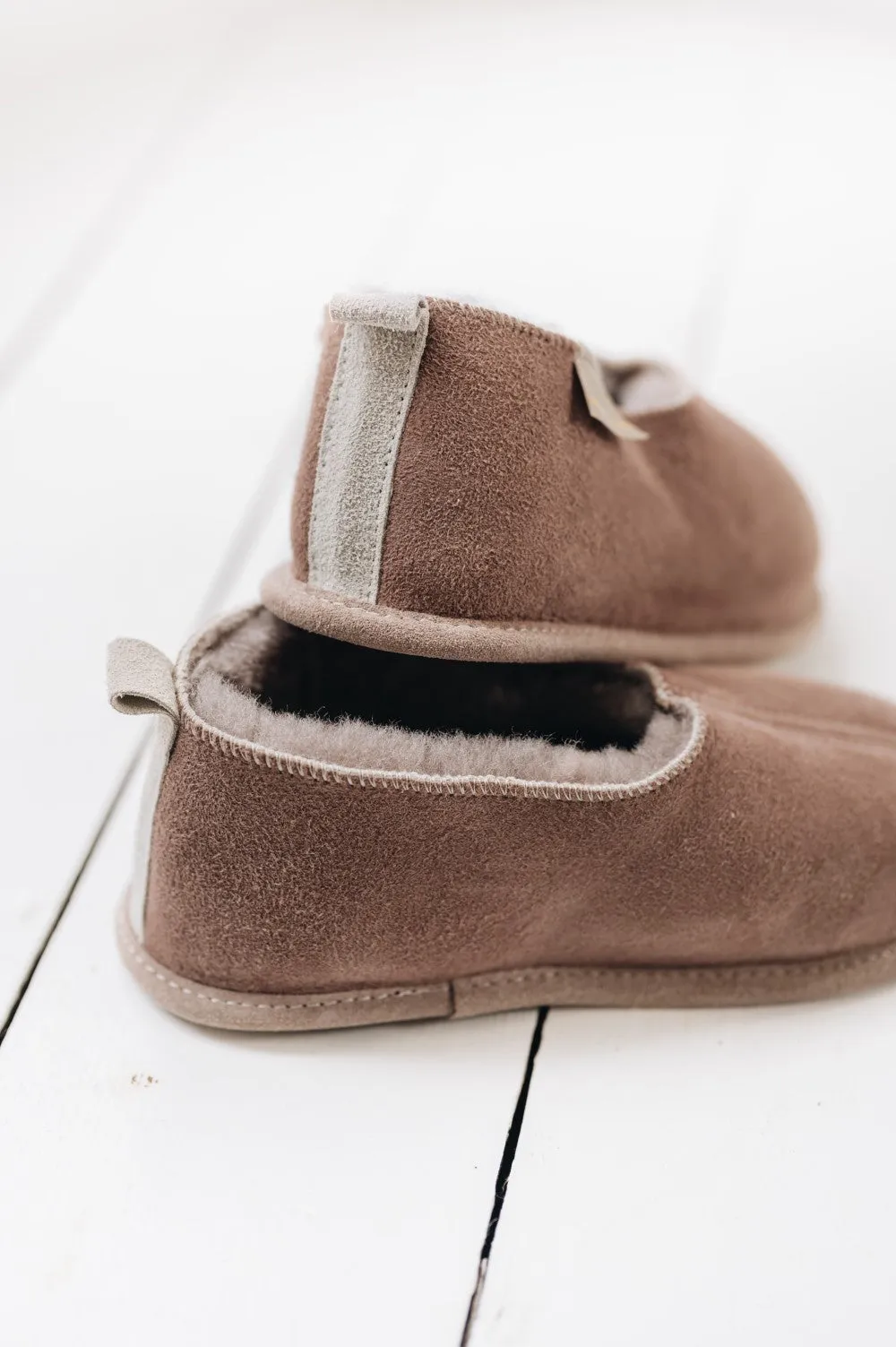 GRYFF Childrens Sheepskin Slippers
